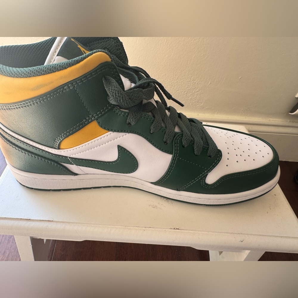 🟨 Jordan 1 - Nike - Picture 5 of 11